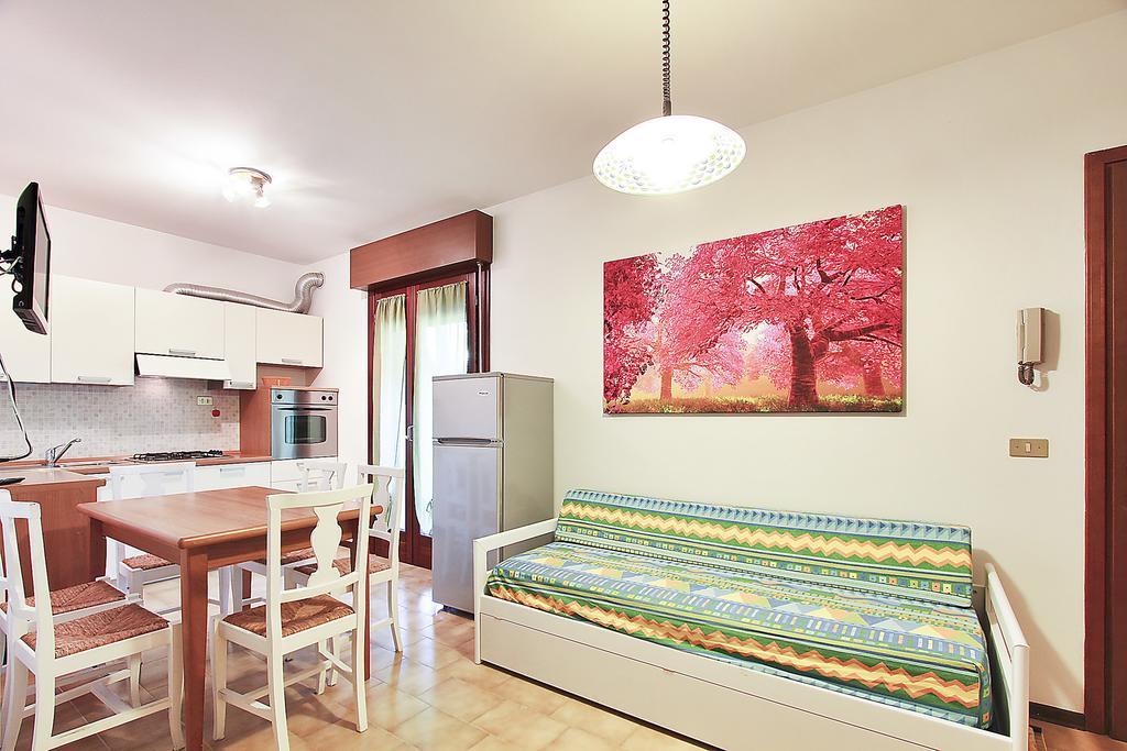 Villa Renata Линяно Сабиадоро Стая снимка